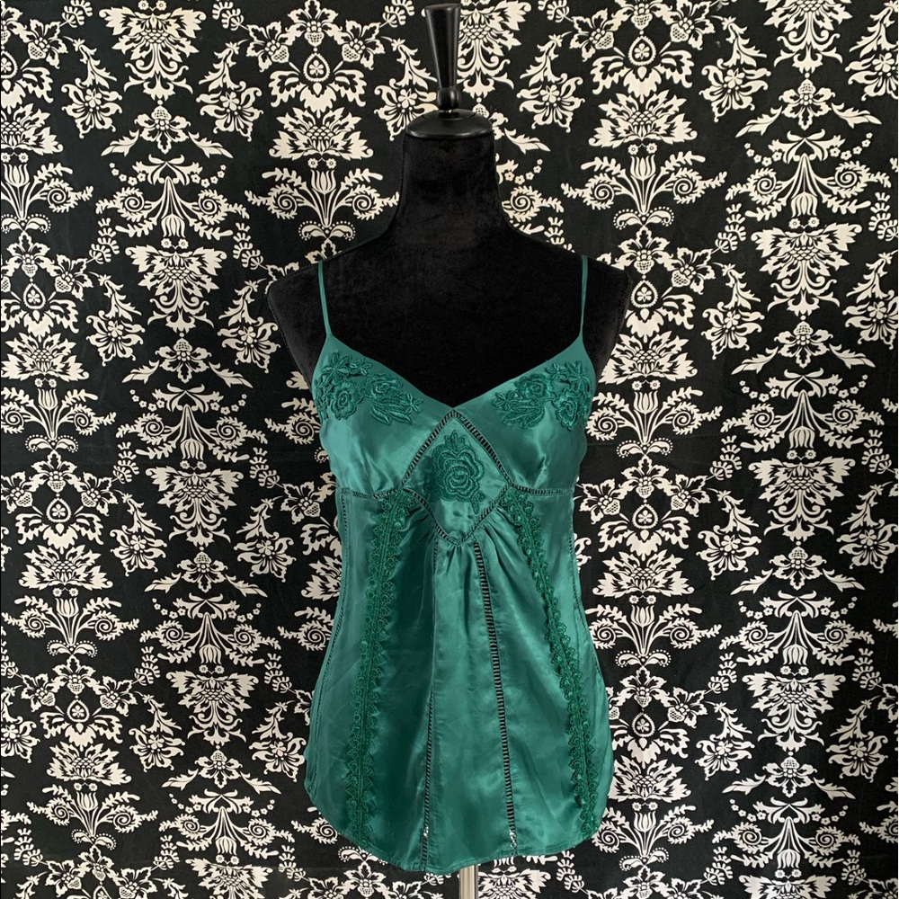 🦇 Vintage Forever 21 Tank Top 🦇